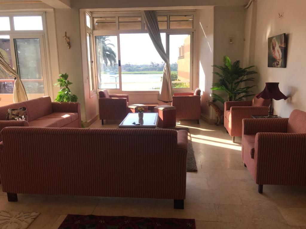East Luxor Apartments With Nile Views Jazirat al Awwamiyah Eksteriør bilde