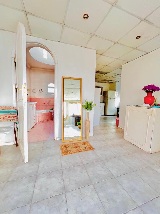 East Luxor Apartments With Nile Views Jazirat al Awwamiyah Eksteriør bilde
